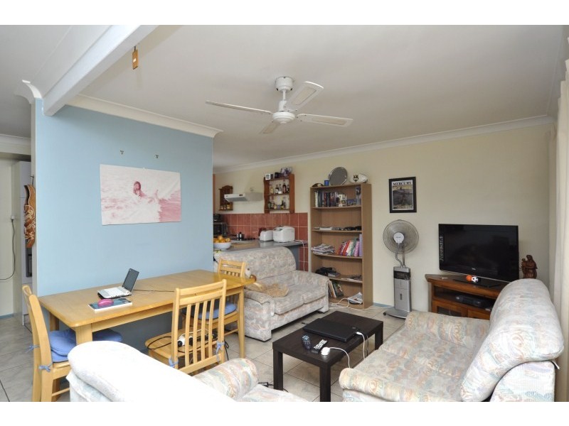 6/202 Central Street, Labrador QLD 4215