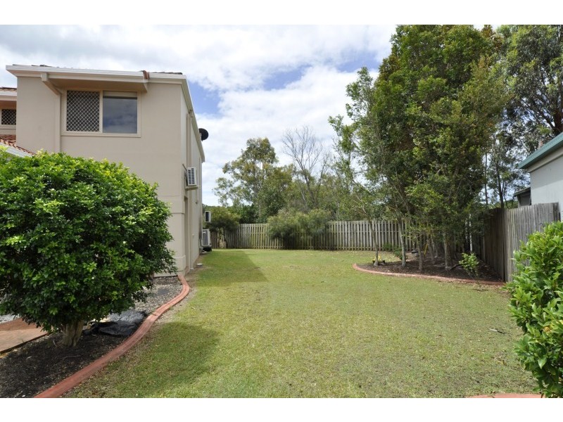 24 Harrow Place, Arundel QLD 4214