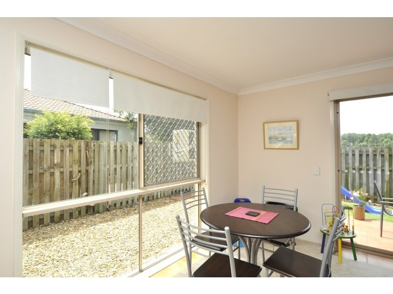 24 Harrow Place, Arundel QLD 4214