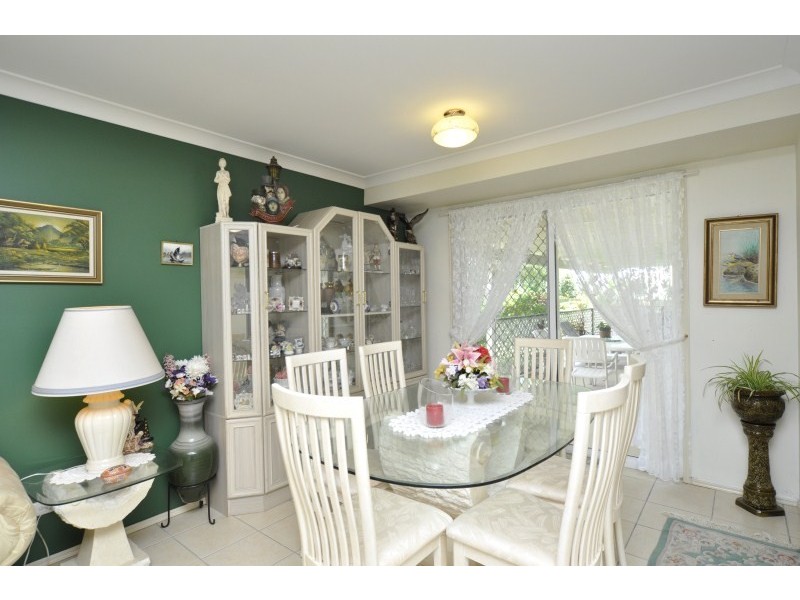 7 Footscray Court, Arundel QLD 4214