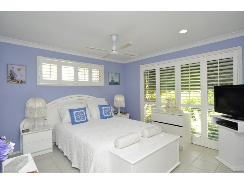 7 Footscray Court, Arundel QLD 4214