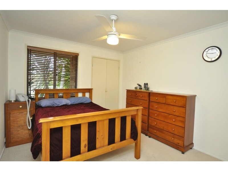 2/13 Senate Street, Labrador QLD 4215