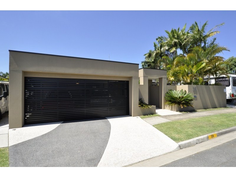 29 Allden Avenue, Labrador QLD 4215