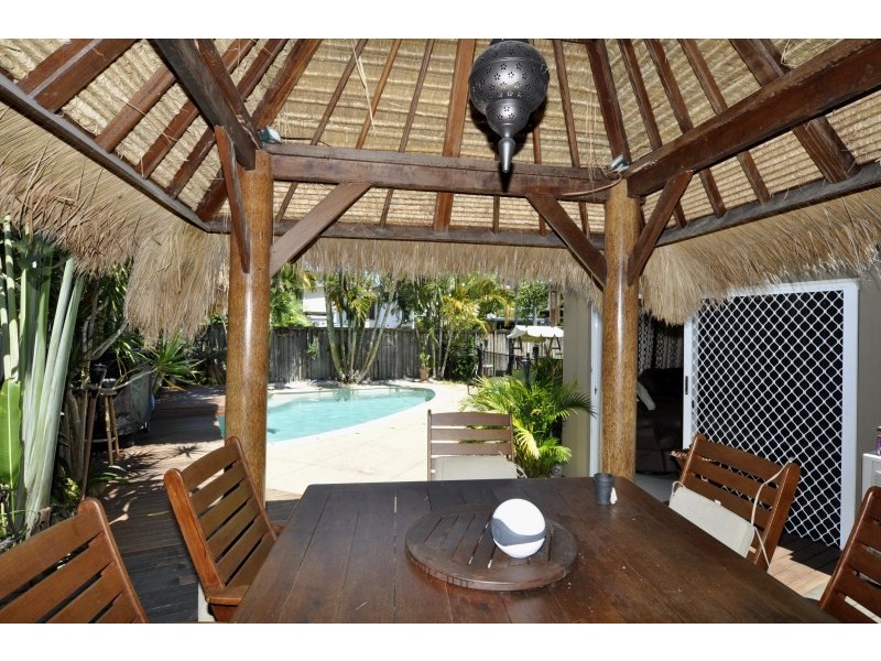 29 Allden Avenue, Labrador QLD 4215