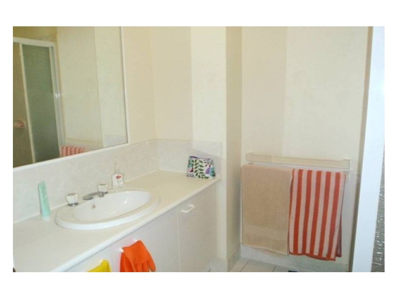 15/3 Arundel Drive, Arundel QLD 4214