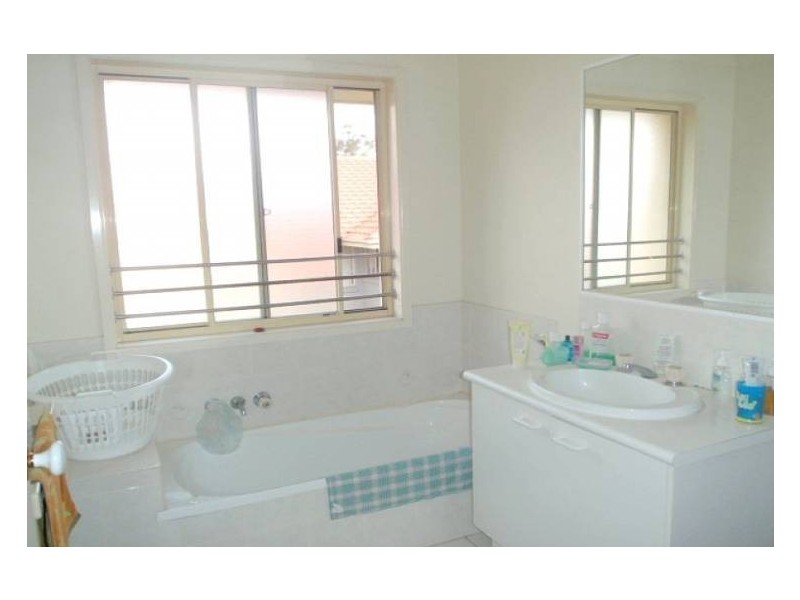 15/3 Arundel Drive, Arundel QLD 4214