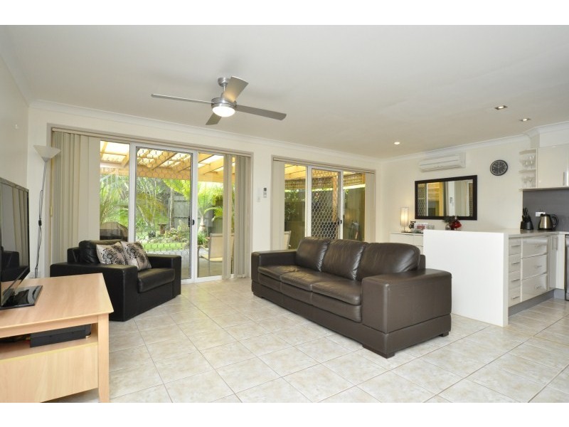 16/77 Government Road, Labrador QLD 4215