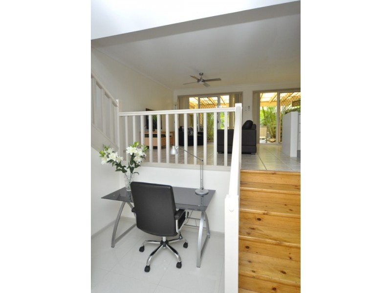 16/77 Government Road, Labrador QLD 4215