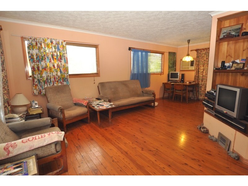 14 Hocking Street, Arundel QLD 4214