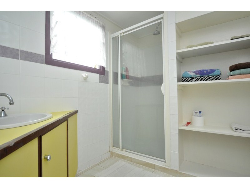 49 Gordon Street, Labrador QLD 4215