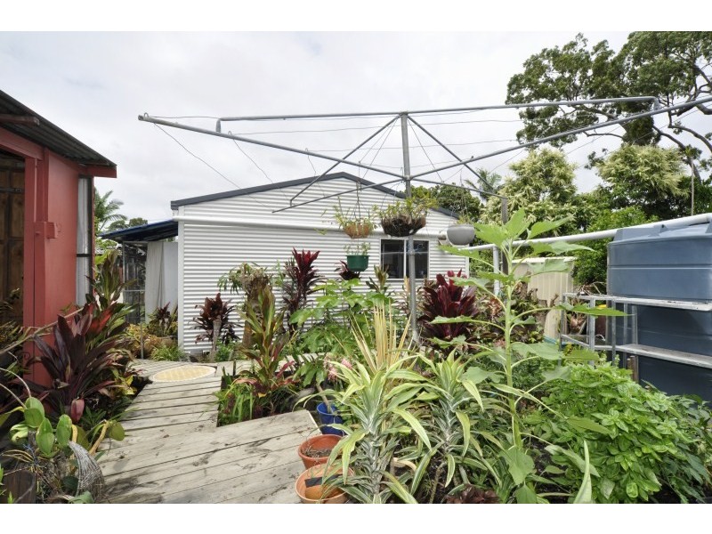 49 Gordon Street, Labrador QLD 4215
