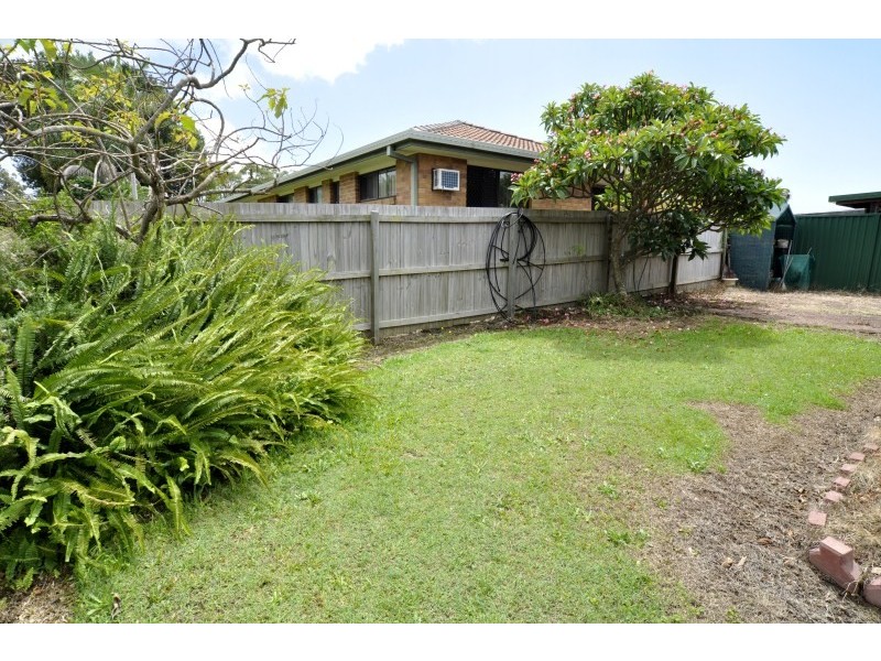 1/219 Central Street, Labrador QLD 4215