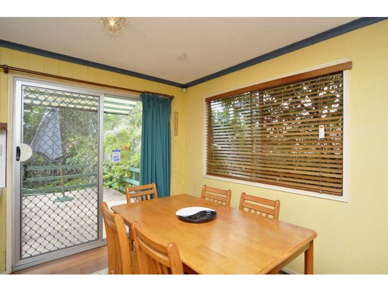 229 Central Street, Labrador QLD 4215