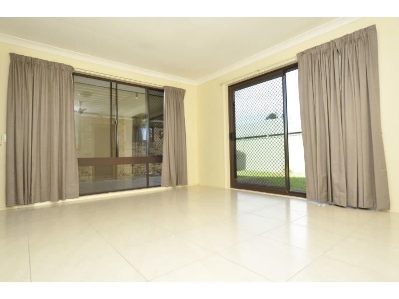 256 Central Street, Arundel QLD 4214