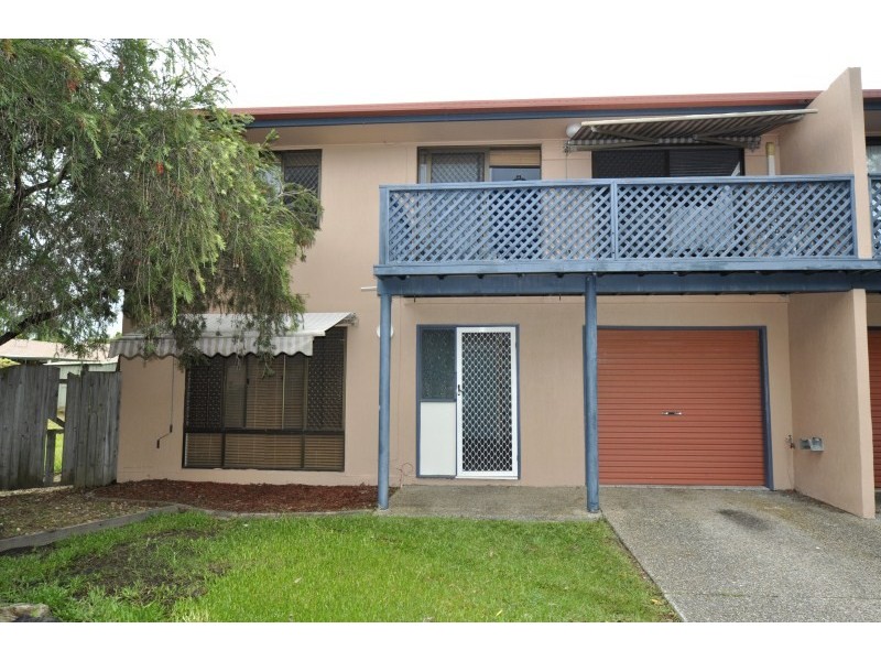 8/202 Central Street, Labrador QLD 4215