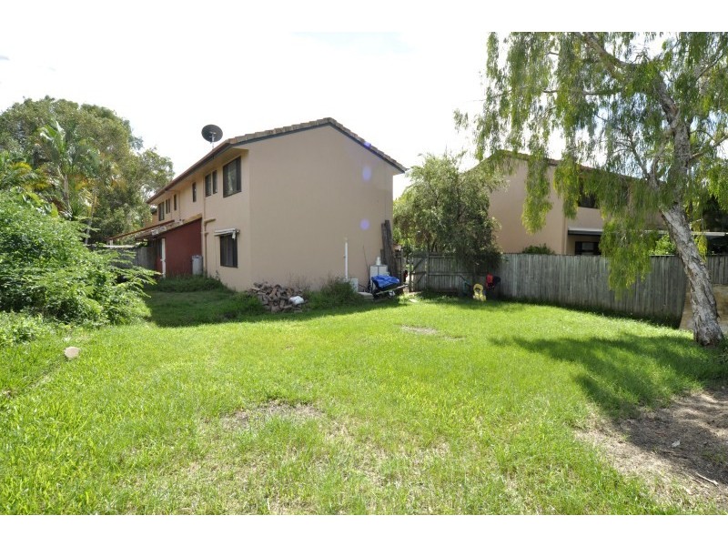 8/202 Central Street, Labrador QLD 4215