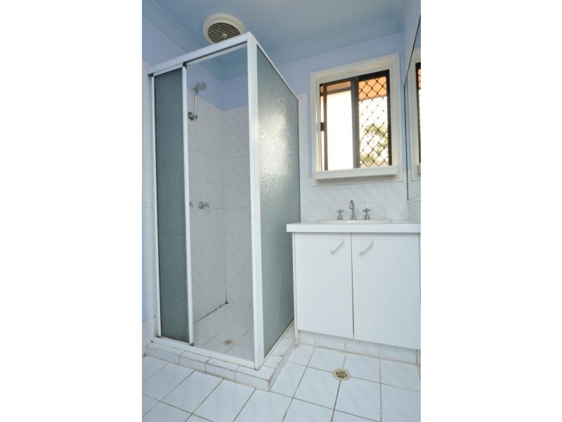 8/202 Central Street, Labrador QLD 4215