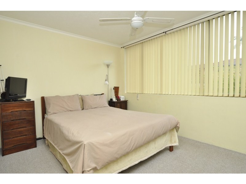 25/162 Frank Street, Labrador QLD 4215