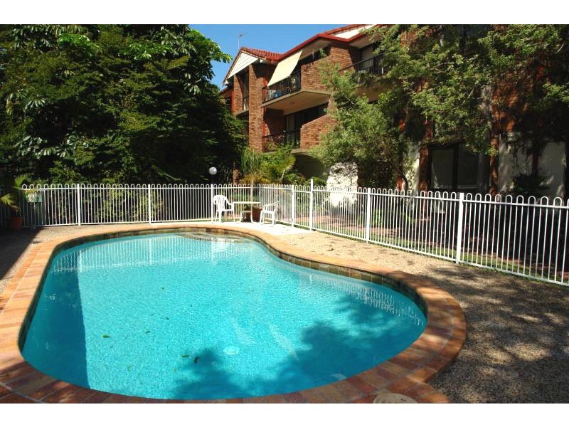 25/162 Frank Street, Labrador QLD 4215