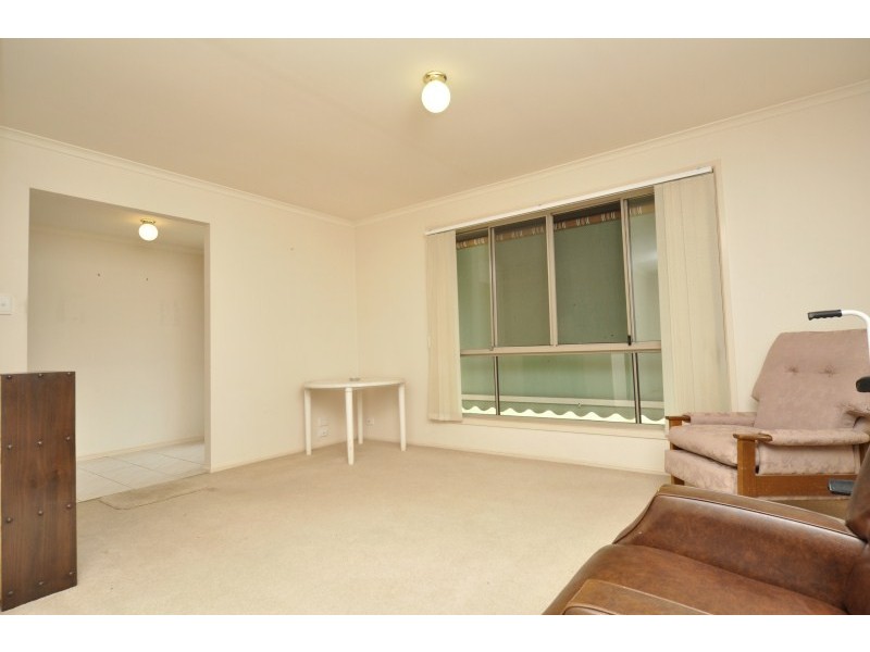 26 Ashburton Close, Arundel QLD 4214