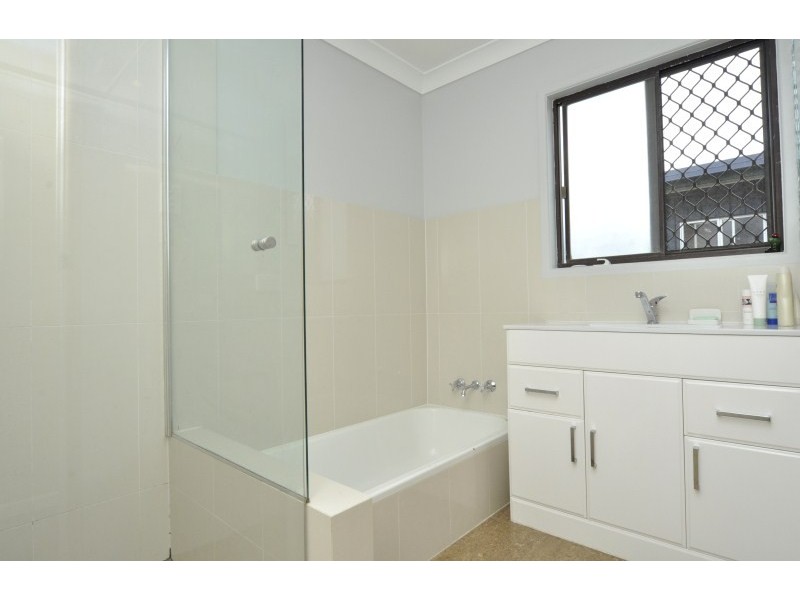 110 Muir Street, Labrador QLD 4215