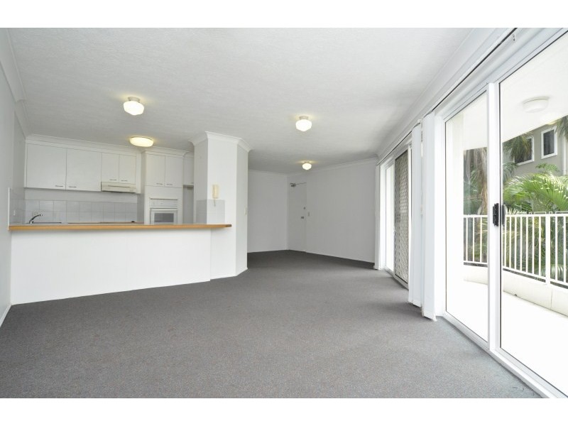 10/444 Marine Parade, Biggera Waters QLD 4216