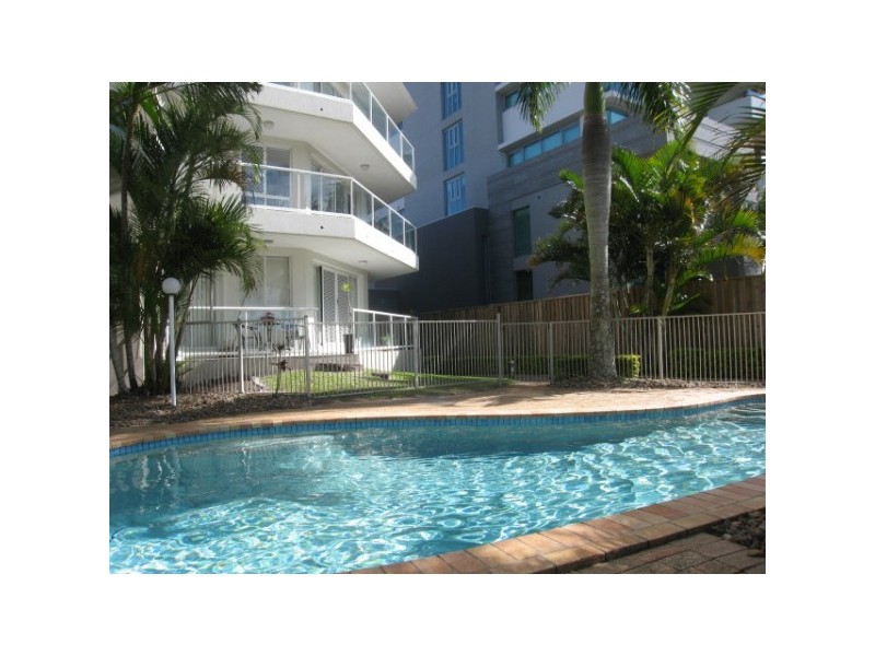 10/444 Marine Parade, Biggera Waters QLD 4216
