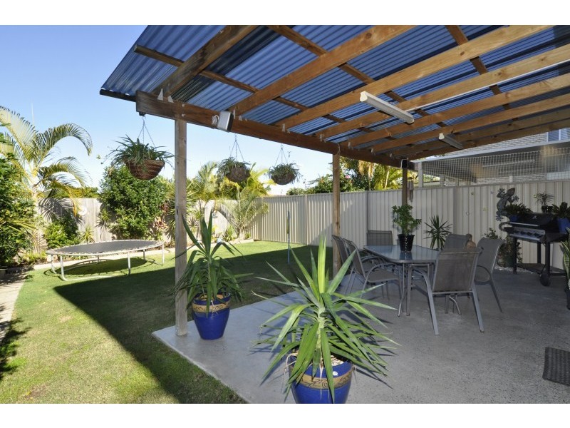 9/14 Liam Court, Labrador QLD 4215