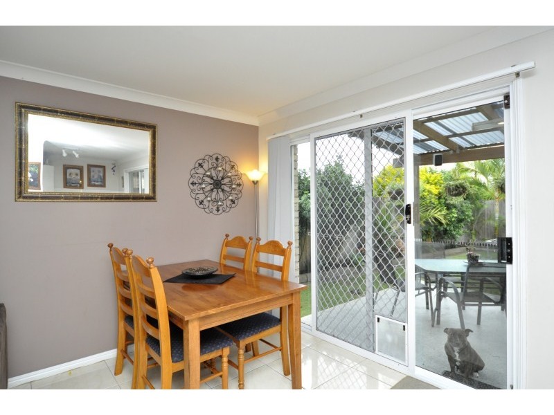 9/14 Liam Court, Labrador QLD 4215