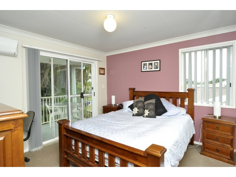 9/14 Liam Court, Labrador QLD 4215