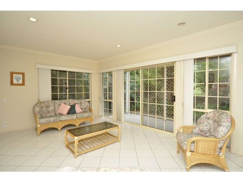 35 Canada Place, Arundel QLD 4214