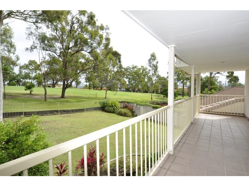 35 Canada Place, Arundel QLD 4214
