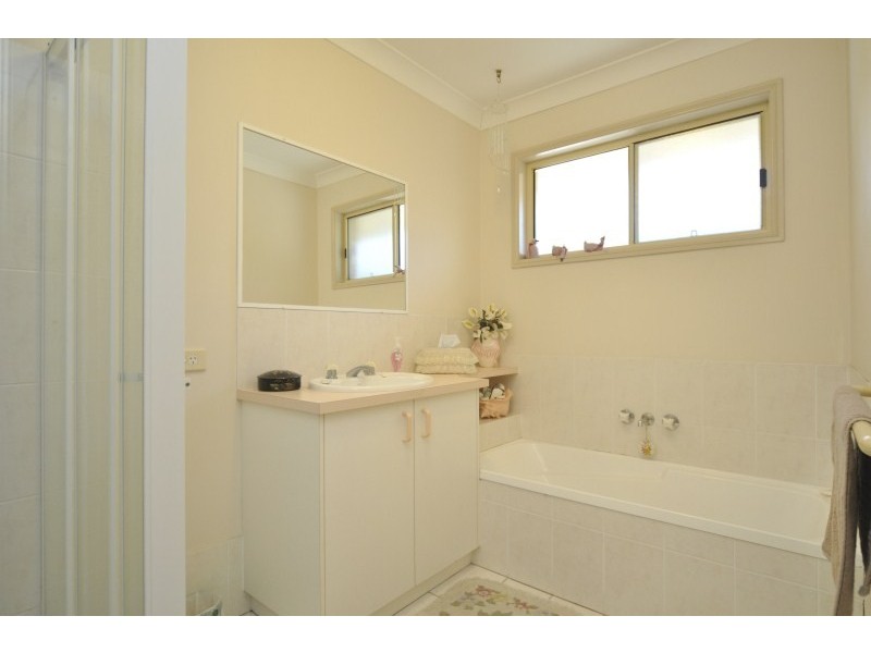 2/9 Chirn Crescent, Labrador QLD 4215