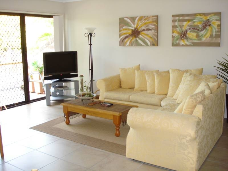 7/6 Broad Street, Labrador QLD 4215