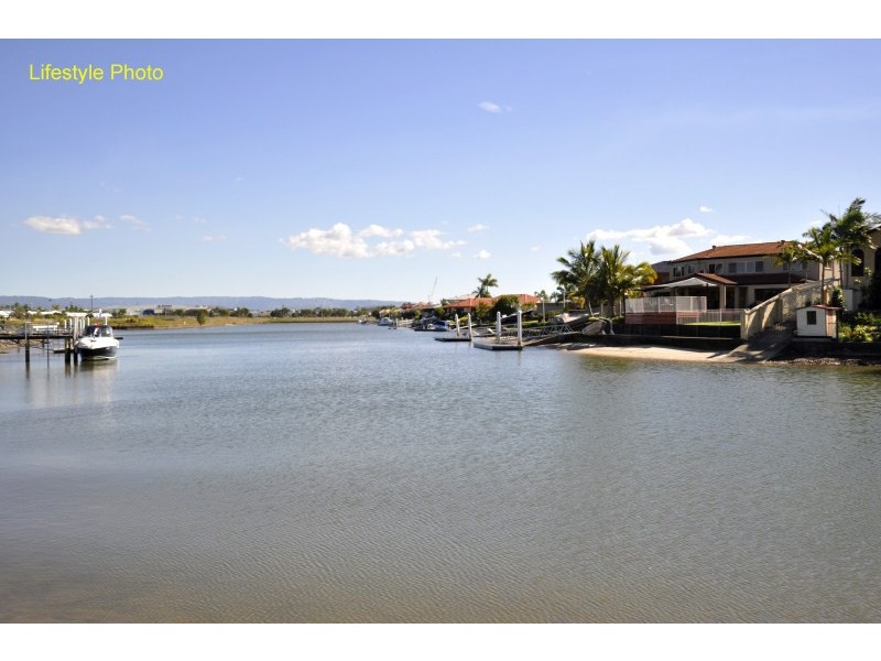 47 Ashbourne Terrace, Biggera Waters QLD 4216