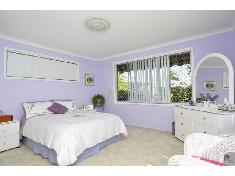 47 Ashbourne Terrace, Biggera Waters QLD 4216