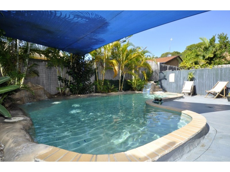 1/19 Kenny Drive, Labrador QLD 4215