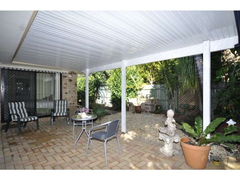 10 Thyme Court, Runaway Bay QLD 4216