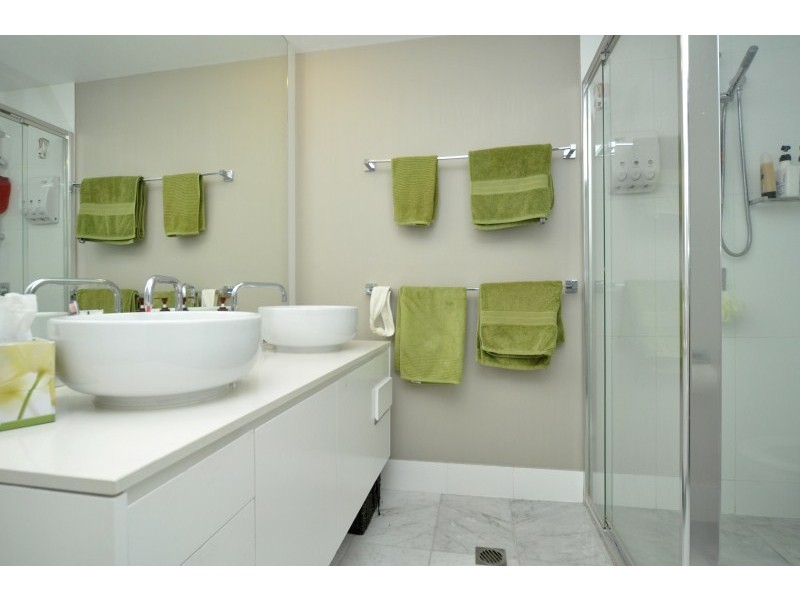 1306/438 Marine Parade, Biggera Waters QLD 4216