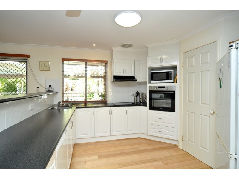 5 Christina Ryan Way, Arundel QLD 4214