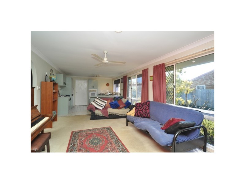 1/12 Riccarton Place, Labrador QLD 4215