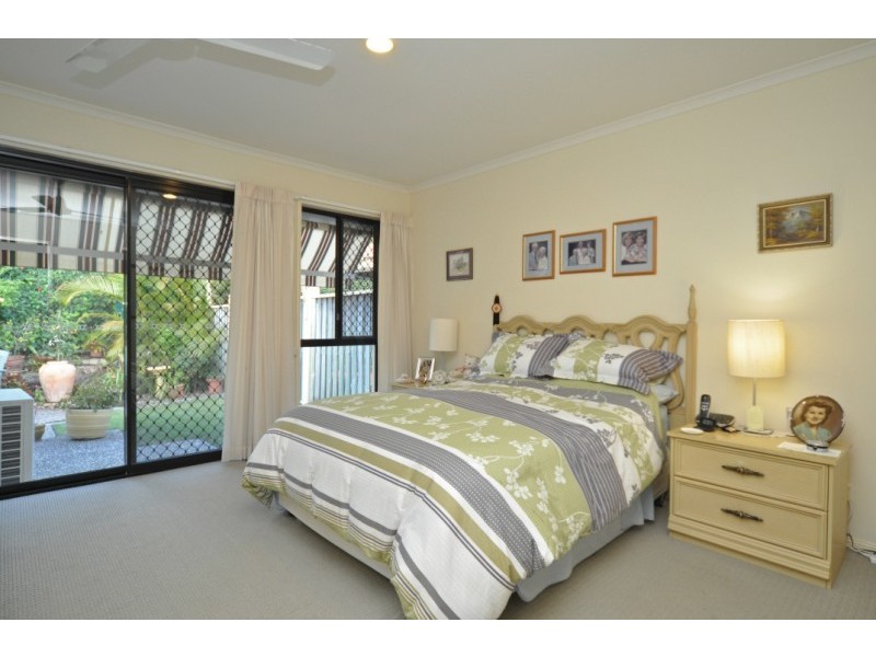 11/4 Bronberg Court, Southport QLD 4215
