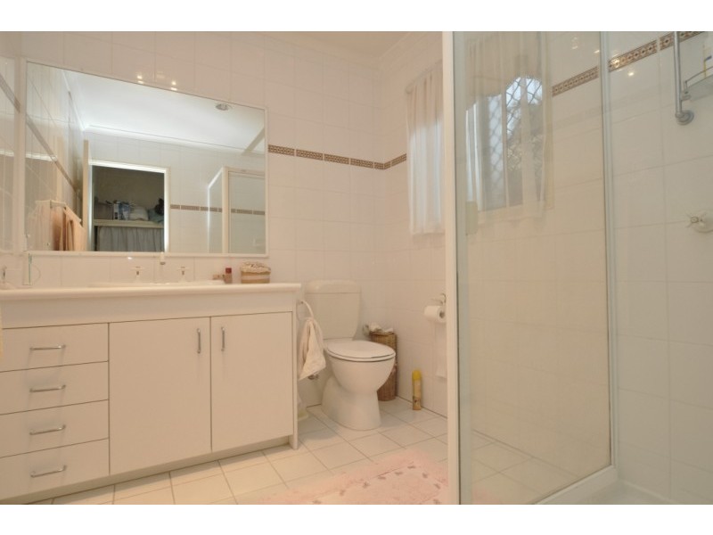 11/4 Bronberg Court, Southport QLD 4215