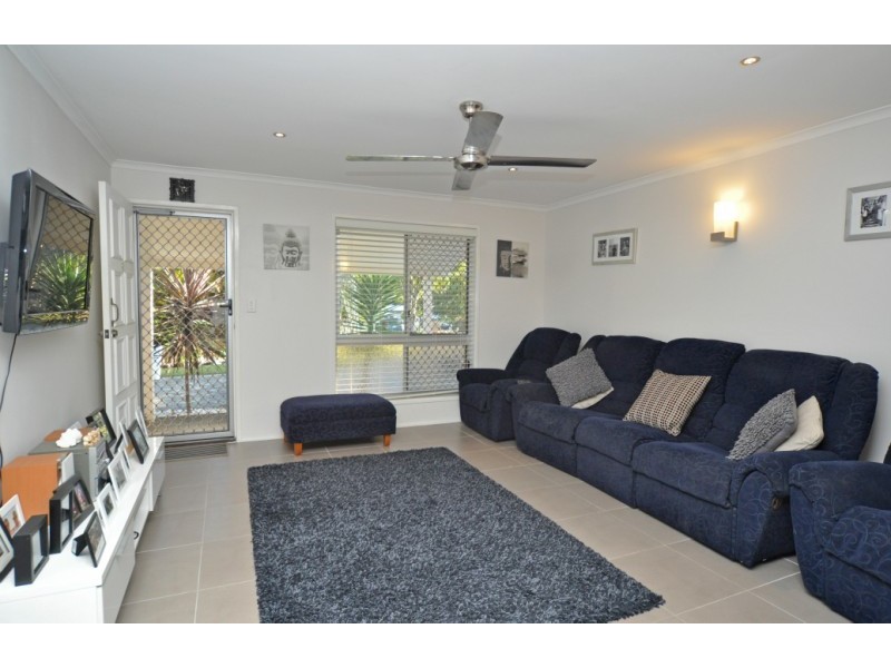 2/5 Heffernan Crescent, Southport QLD 4215