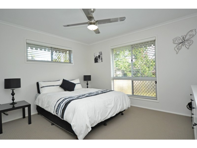 2/5 Heffernan Crescent, Southport QLD 4215
