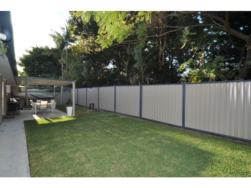 2/5 Heffernan Crescent, Southport QLD 4215