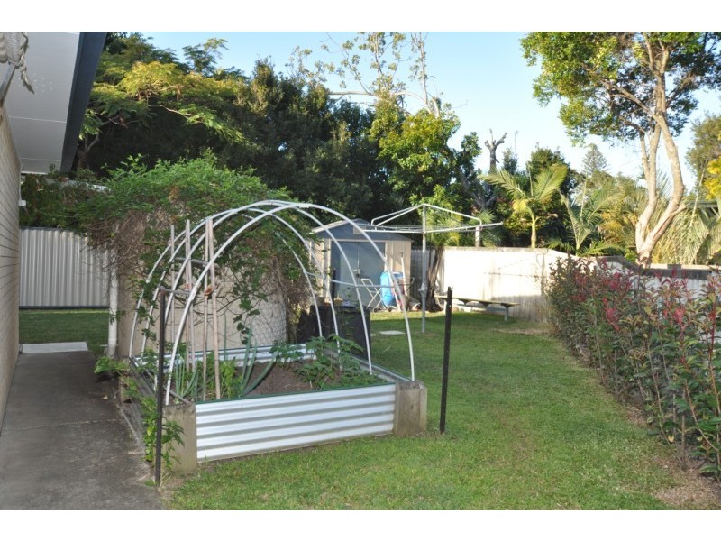 2/5 Heffernan Crescent, Southport QLD 4215