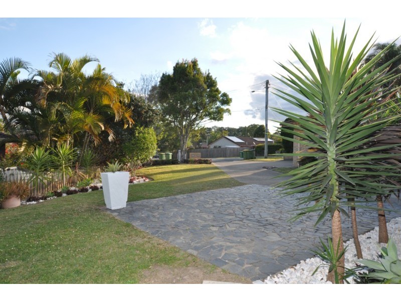 2/5 Heffernan Crescent, Southport QLD 4215