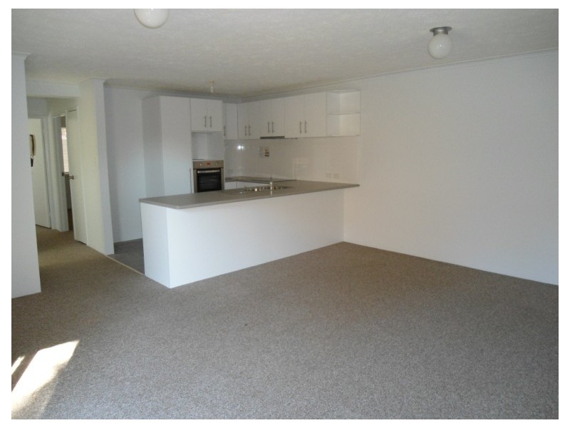 3/25 Ahern Street, Labrador QLD 4215