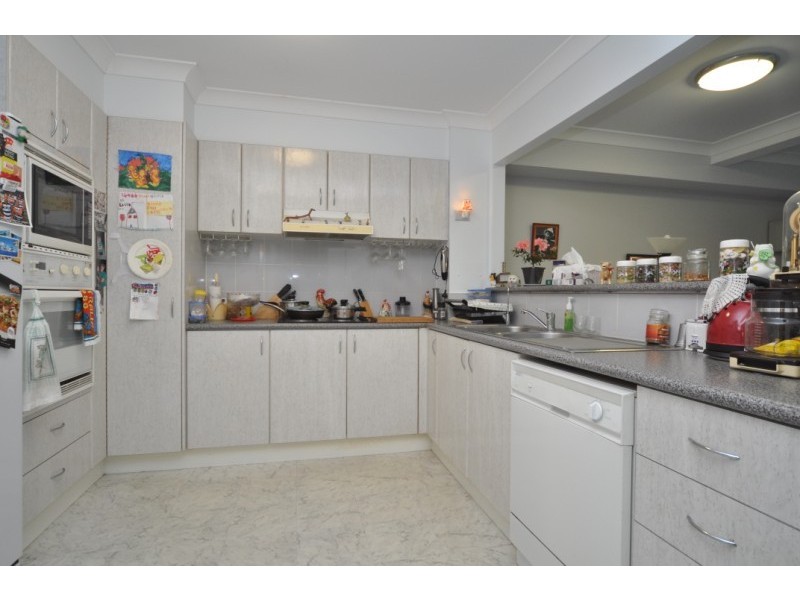 41/3 Bronberg Court, Southport QLD 4215